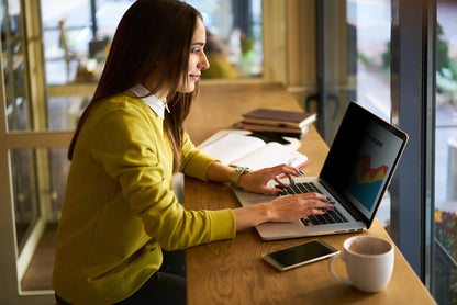 3M Bright Screen Privacy Filter for 15in Full Screen Laptop, 3:2, BP150C3E