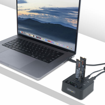 StarTech.com 1:1 M.2 NVMe Drive Duplicator, Standalone M.2 SSD Cloner/Copier up to 90GBpm, USB 3.2 20Gbps M.2 Dual-Bay Drive Dock, USB-C/A Cables Included