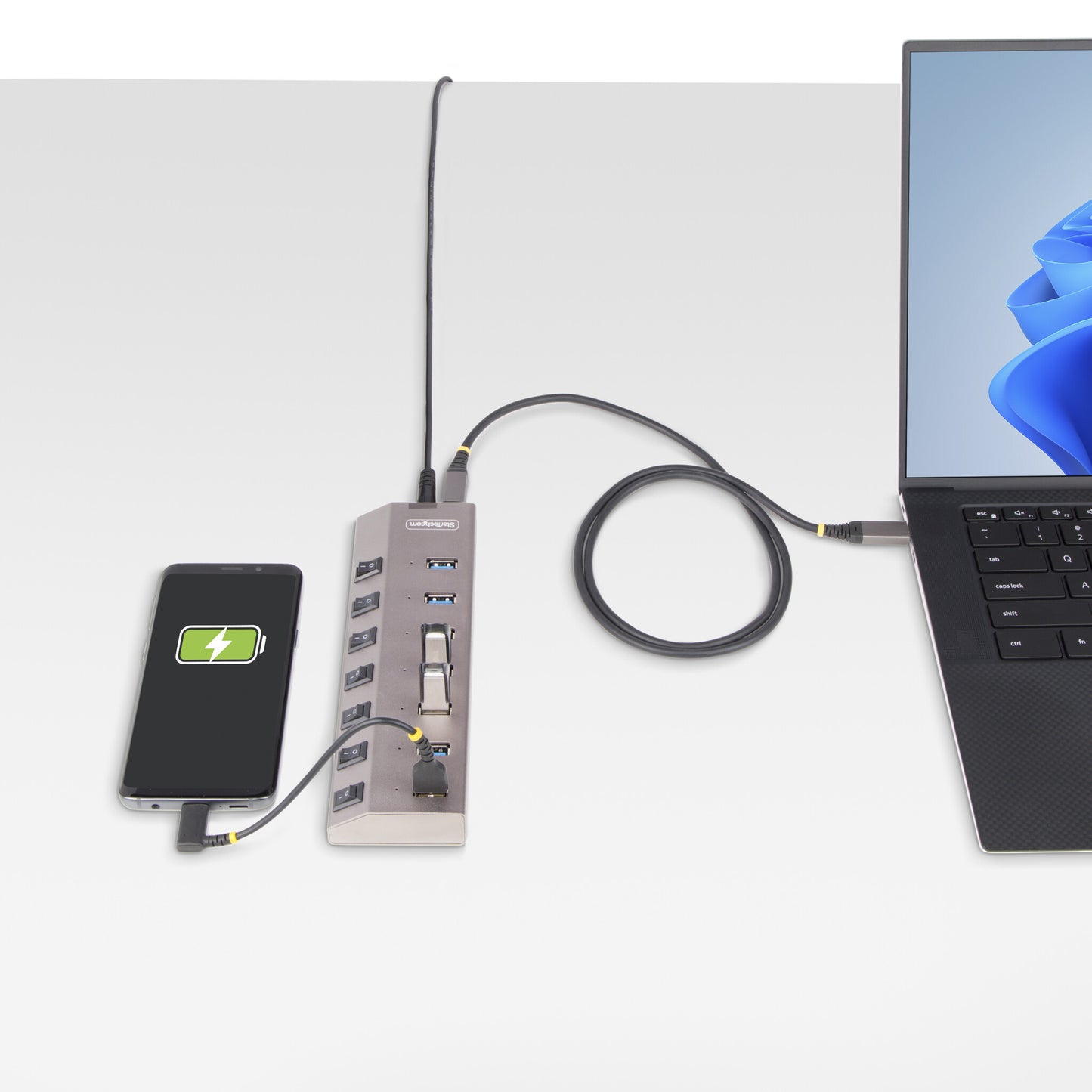 StarTech.com 7 Port Self-Powered USB C Hub with Individual On/Off Switches, USB 3.0 (5Gbps) Expansion Hub with Power Supply, Desktop Laptop USB-C to USB-A Splitter